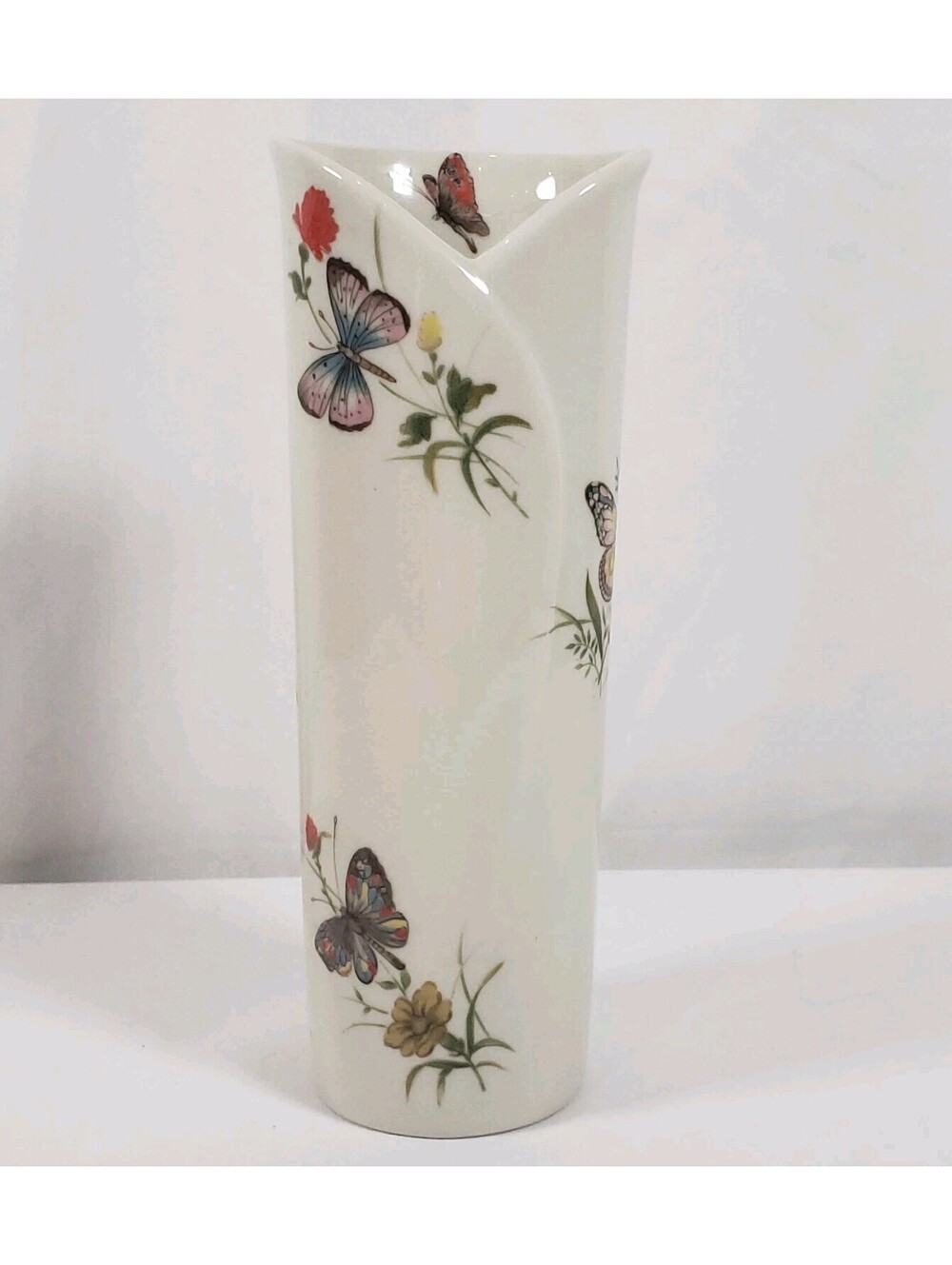 Vintage DEW Takahashi San Francisco Butterfly Floral Porcelain Vase 7" Japan
